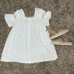 POL-Size Medium- Babydoll Blouse-White-Lace Detail